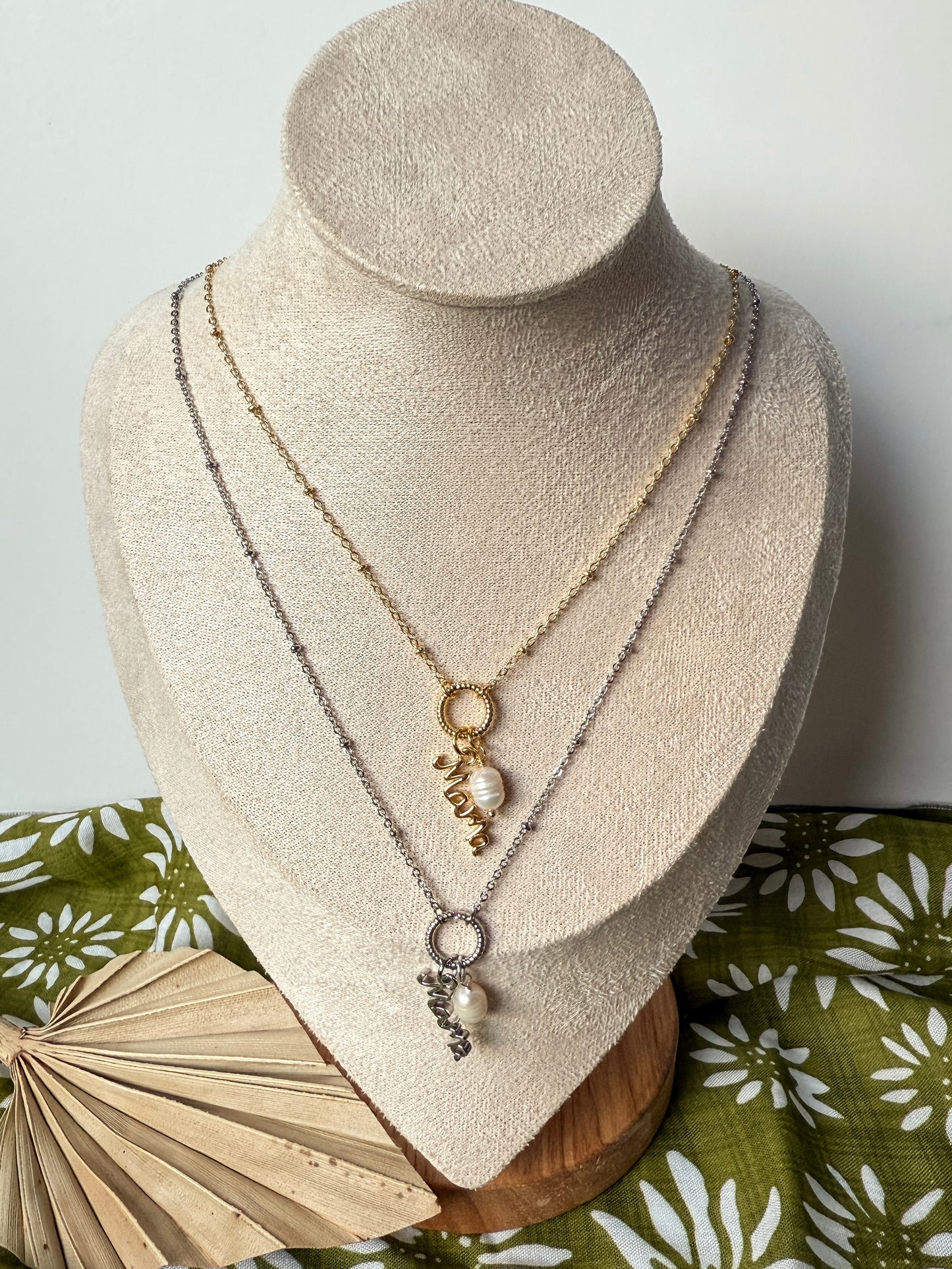 Mama Necklace